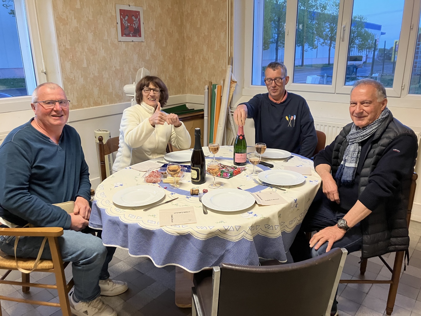 Les élèves de 1ère année se reposent après leur cours !